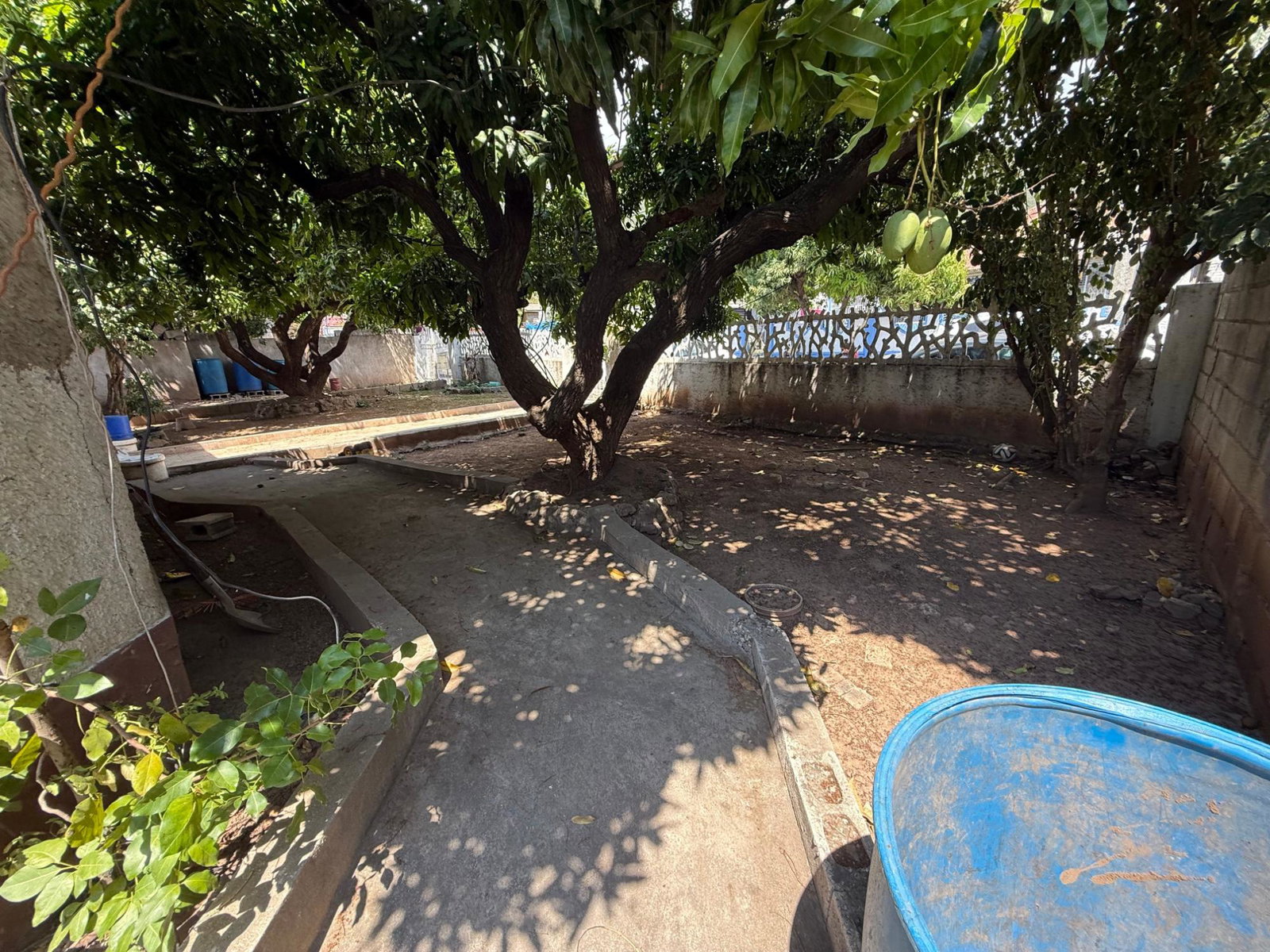 Spacious-Fixer-Upper-House-for-Sale-Near-the-Sea-–-29-Fairbourne-Rd-Kingston-Jamaica Ninth image of 29 Fairbourne Road in Kingston 2, Kingston, Jamaica - property is For Sale