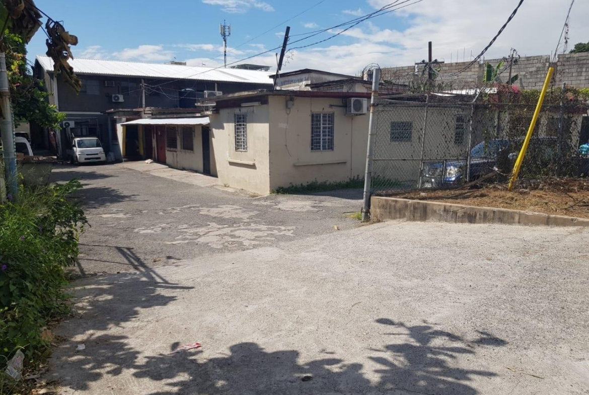 Second image of 10 North Avenue, Kingston 5 in Kingston 5, St. Andrew, Jamaica - property is For Rent