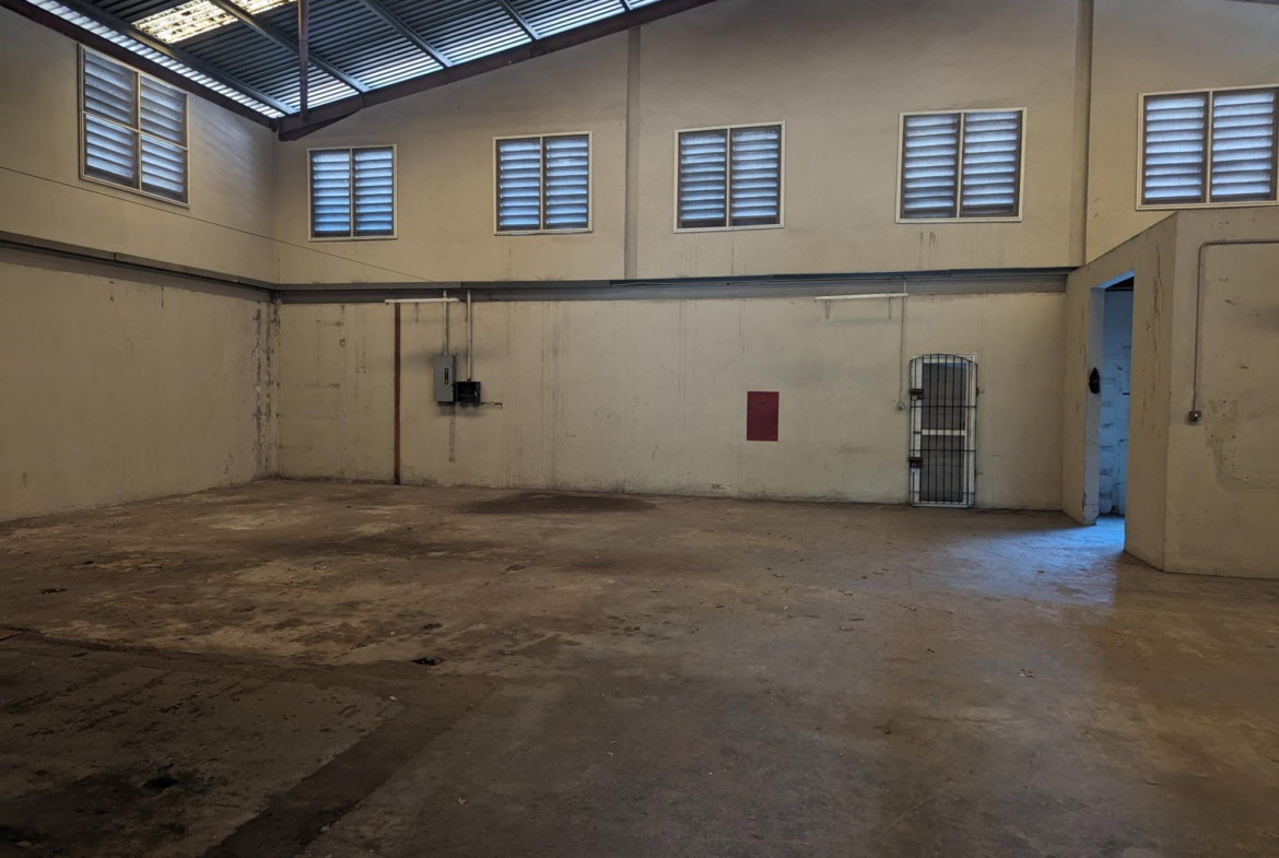 Third image of 10 North Avenue, Kingston 5 in Kingston 5, St. Andrew, Jamaica - property is For Rent