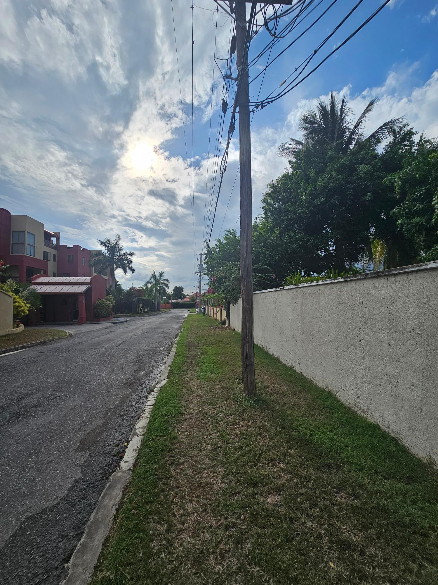 Seventh image of 4-6 Argyle Road, Kingston 5 in Kingston 5, St. Andrew, Jamaica - property is For Sale