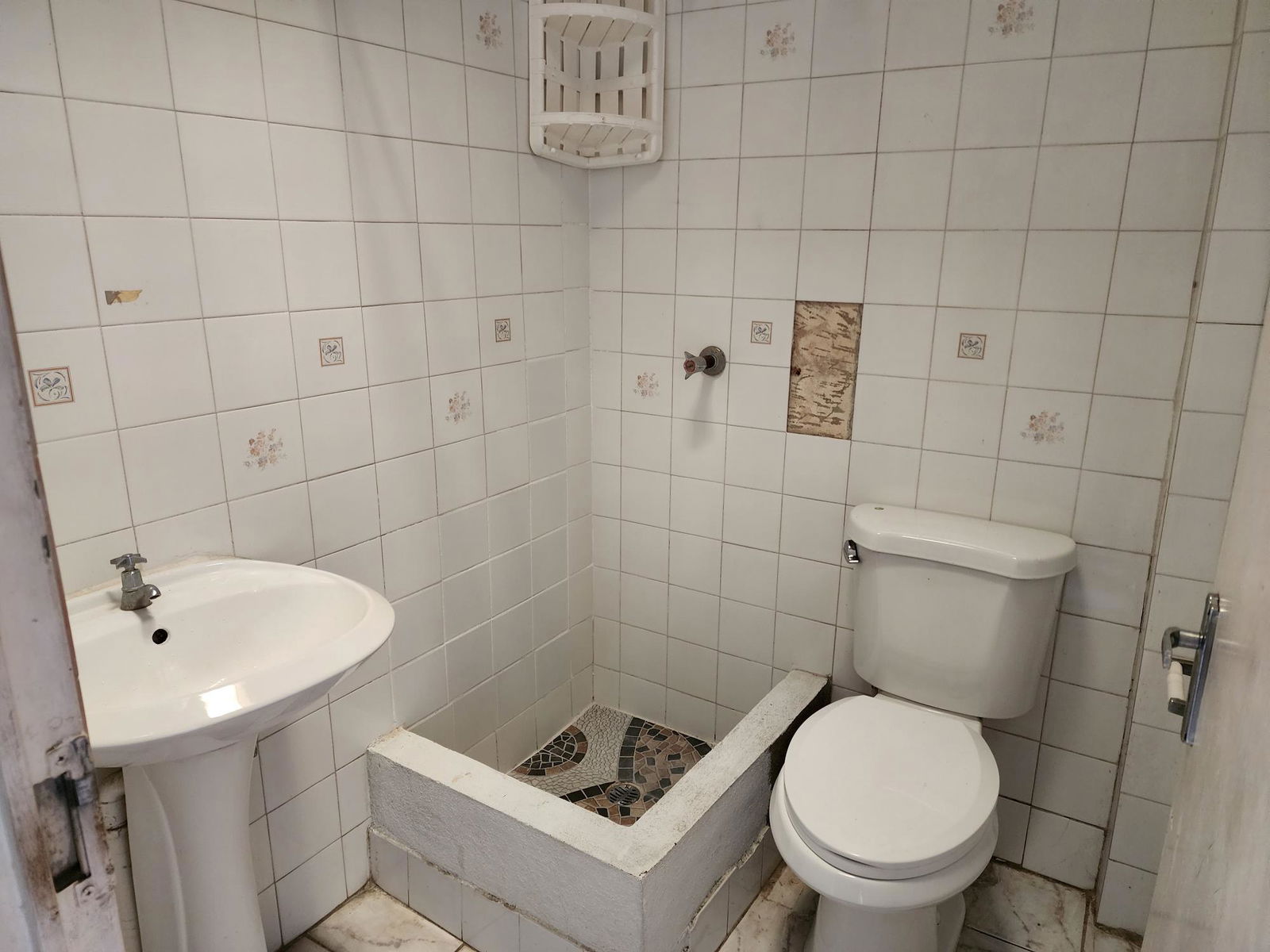 Sixth image of 32 Maytals Close in Kingston 20, St. Andrew, Jamaica - property is For Sale