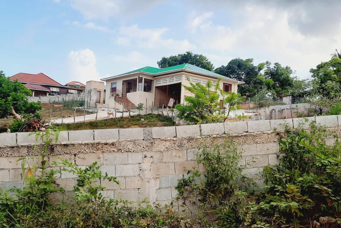 Fourth image of Morningside in Junction, St. Elizabeth, Jamaica - property is For Sale