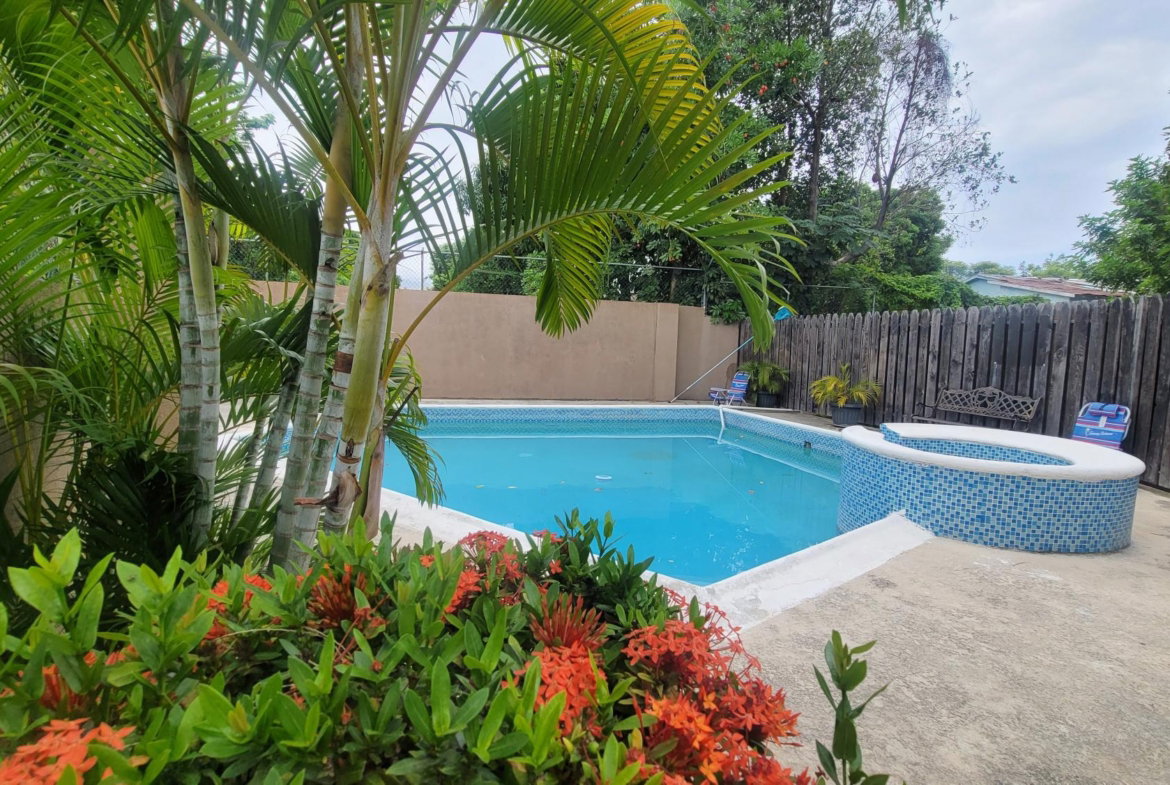 Fifteenth image of 16-8 Washington Drive in Kingston 10, St. Andrew, Jamaica - property is For Rent