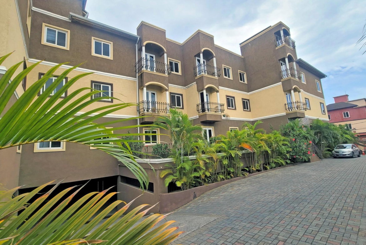 Eighteenth image of 16-8 Washington Drive in Kingston 10, St. Andrew, Jamaica - property is For Rent