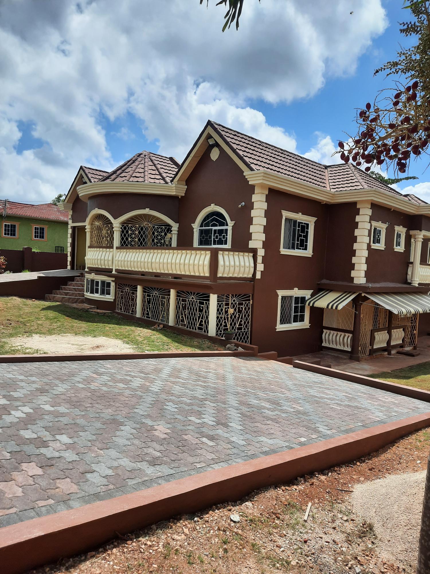 1-Bedroom-Apartment-for-Rent-in-Hatfield-Manchester-Jamaica Second image of 60 Red Bank Subdivision, Hat in Hatfield, Manchester, Jamaica - property is For Rent