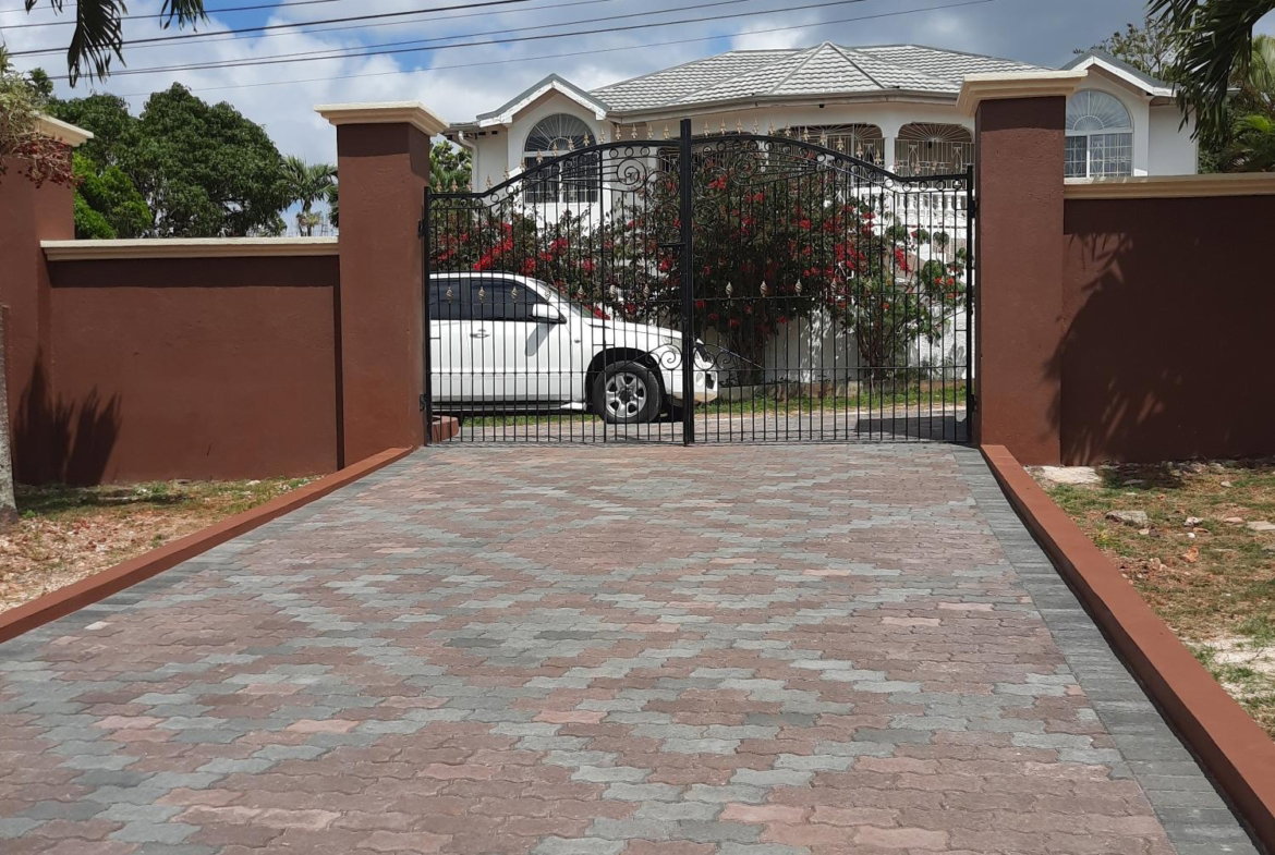 Ninth image of 60 Red Bank Subdivision, Hat in Hatfield, Manchester, Jamaica - property is For Rent