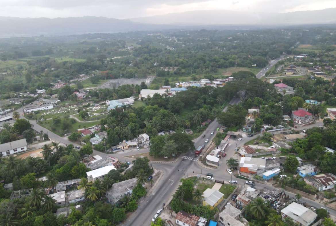 Eleventh image of Bog Walk, St. Catherine in Bog Walk, St. Catherine, Jamaica - property is For Sale