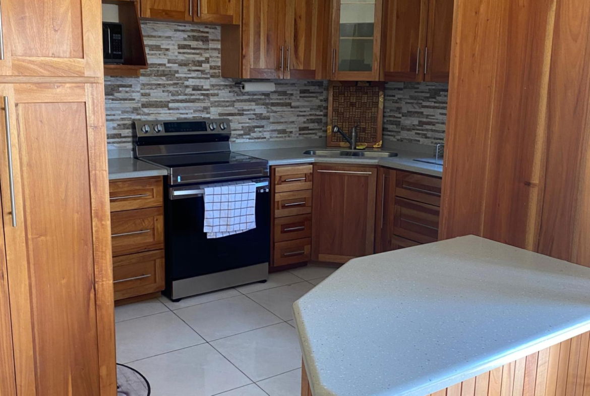 Seventh image of Marley Manor in Kingston 6, St. Andrew, Jamaica - property is For Rent