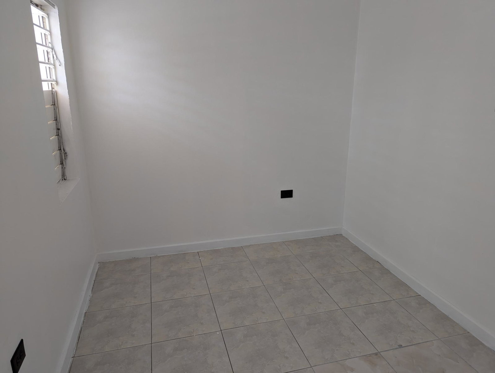 Thirteenth image of 43-7 Surbiton Road in Kingston 10, St. Andrew, Jamaica - property is For Rent