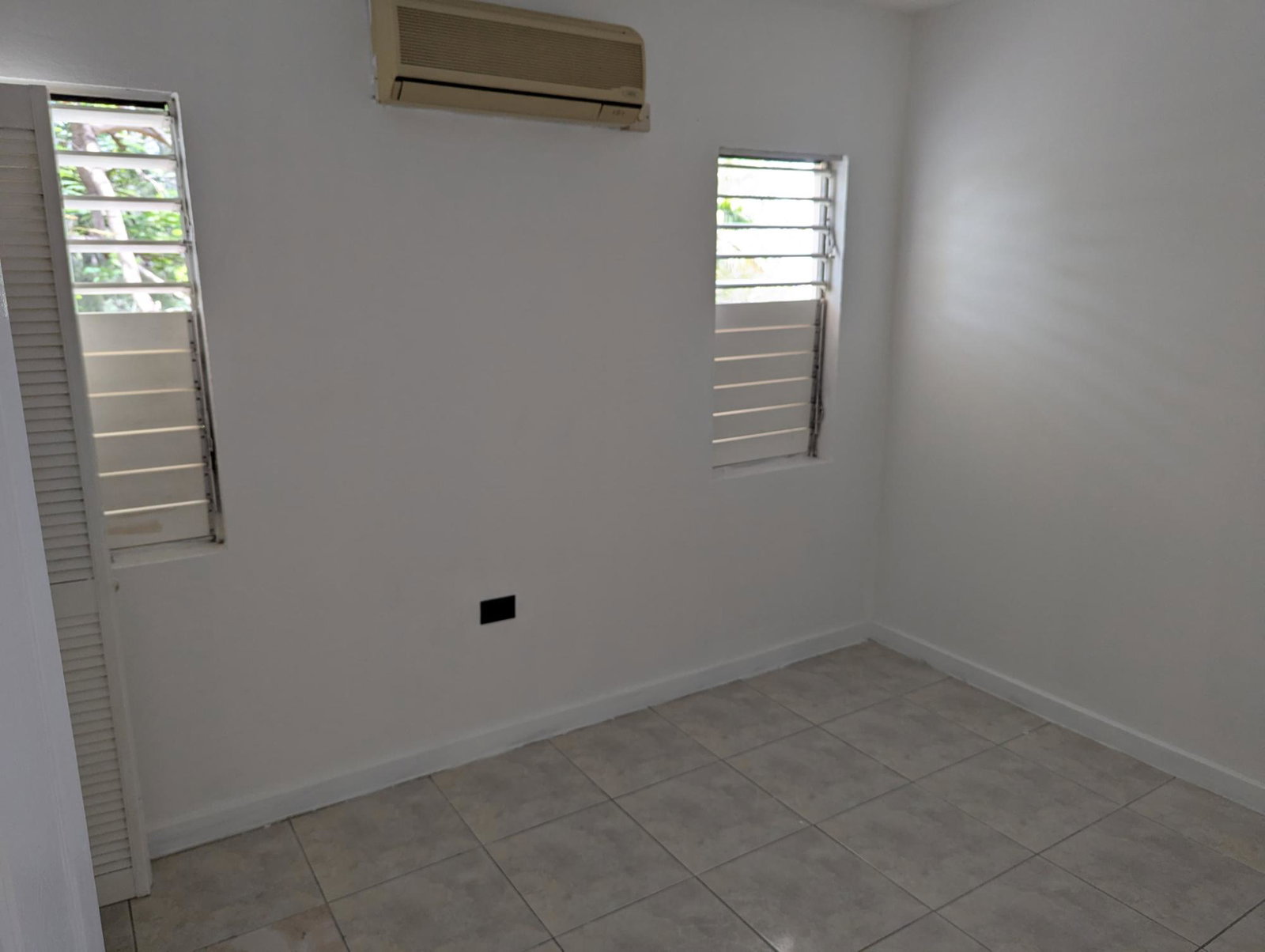 Fourteenth image of 43-7 Surbiton Road in Kingston 10, St. Andrew, Jamaica - property is For Rent