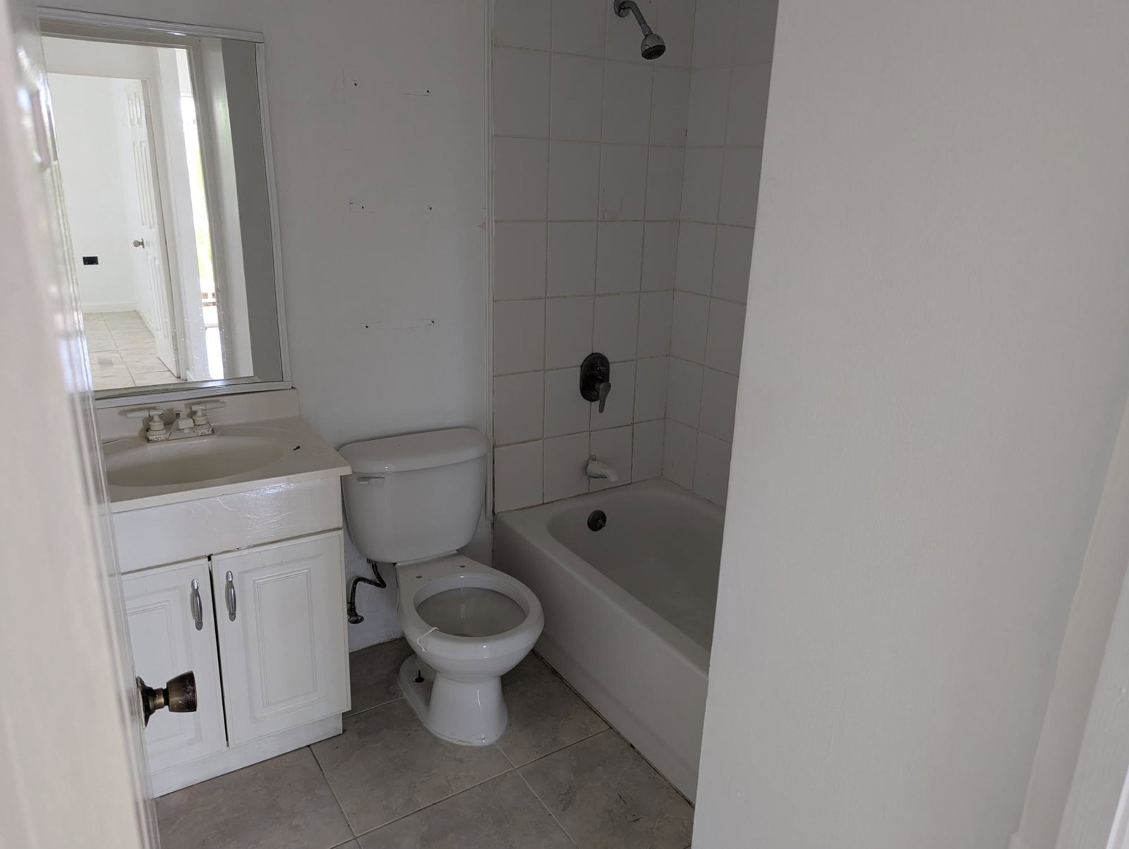 Seventeenth image of 43-7 Surbiton Road in Kingston 10, St. Andrew, Jamaica - property is For Rent