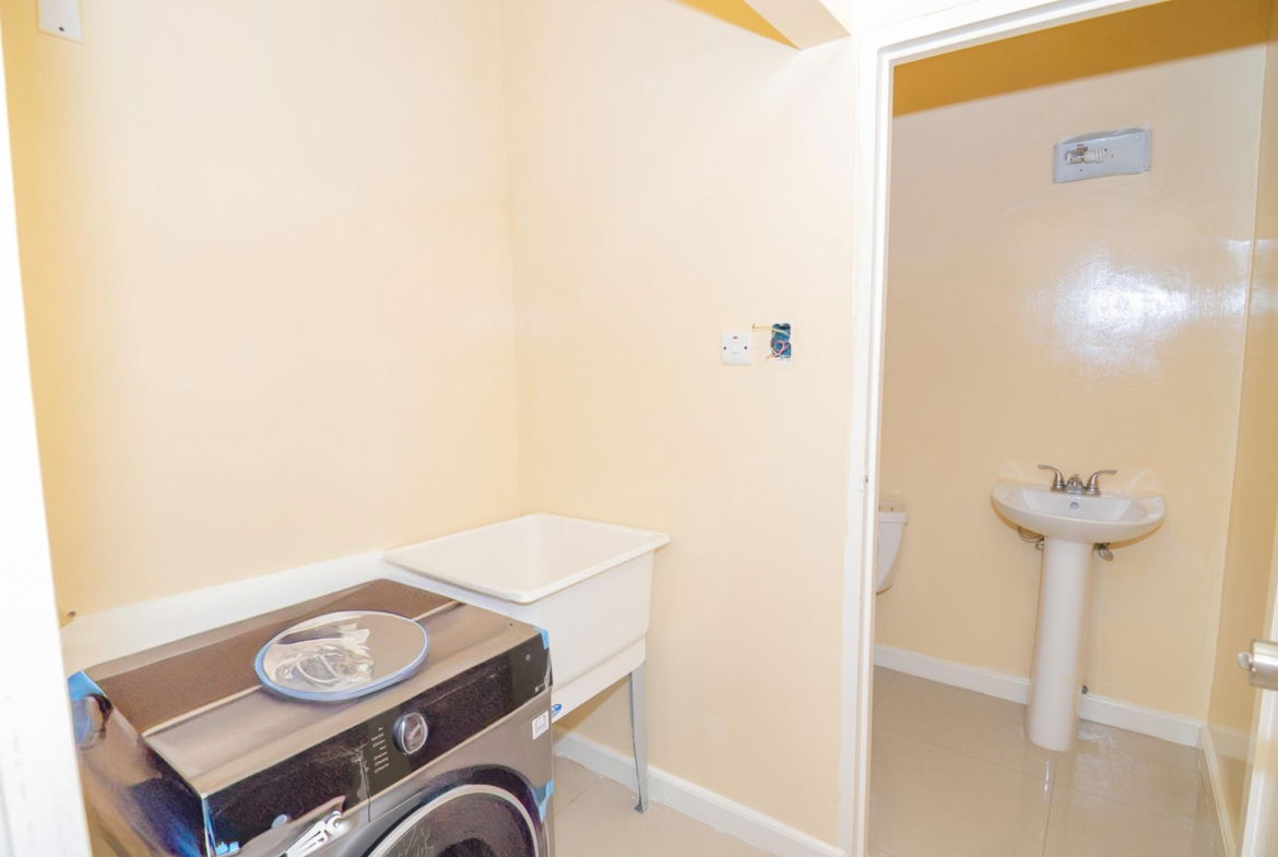 Fourth image of 6- Tojora Rd, Patrick Height in Red Hills, St. Andrew, Jamaica - property is For Rent