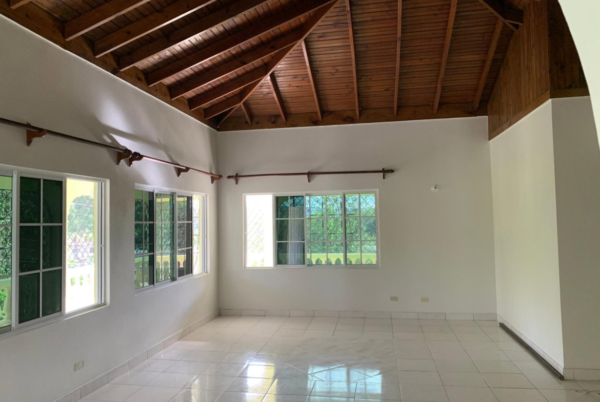 Eleventh image of Porto Bello Heights in Montego Bay, St. James, Jamaica - property is For Rent