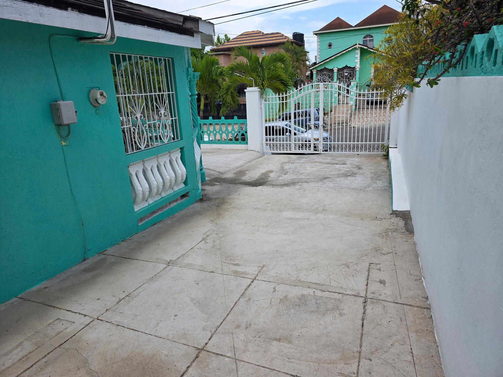 Fourth image of 1-490 Rhyne Park in Montego Bay, St. James, Jamaica - property is For Rent