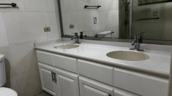 Eleventh image of 1c- Roseneath Avenue in Kingston 6, St. Andrew, Jamaica - property is For Rent