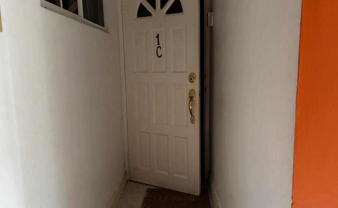 Third image of 1c- Roseneath Avenue in Kingston 6, St. Andrew, Jamaica - property is For Rent