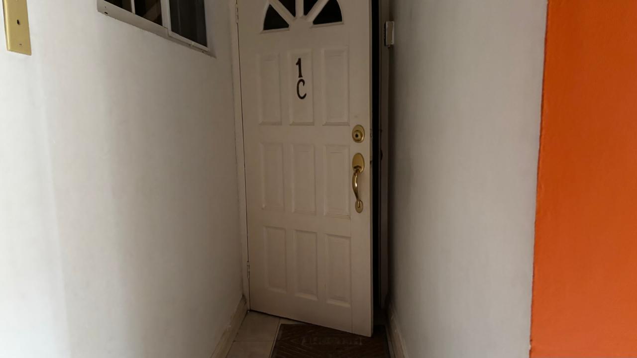 Third image of 1c- Roseneath Avenue in Kingston 6, St. Andrew, Jamaica - property is For Rent