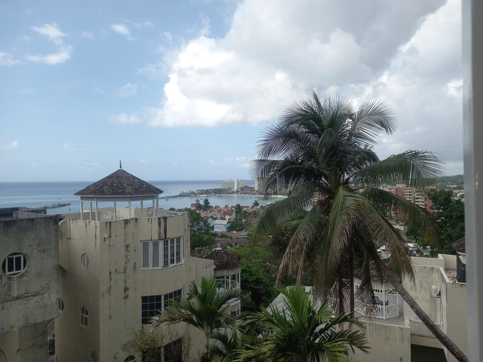 2-Bedroom-Apartment-for-Sale-in-Columbus-Heights-Ocho-Rios-St.-Ann Second image of 14c- Columbus Heights in Ocho Rios, St. Ann, Jamaica - property is For Sale
