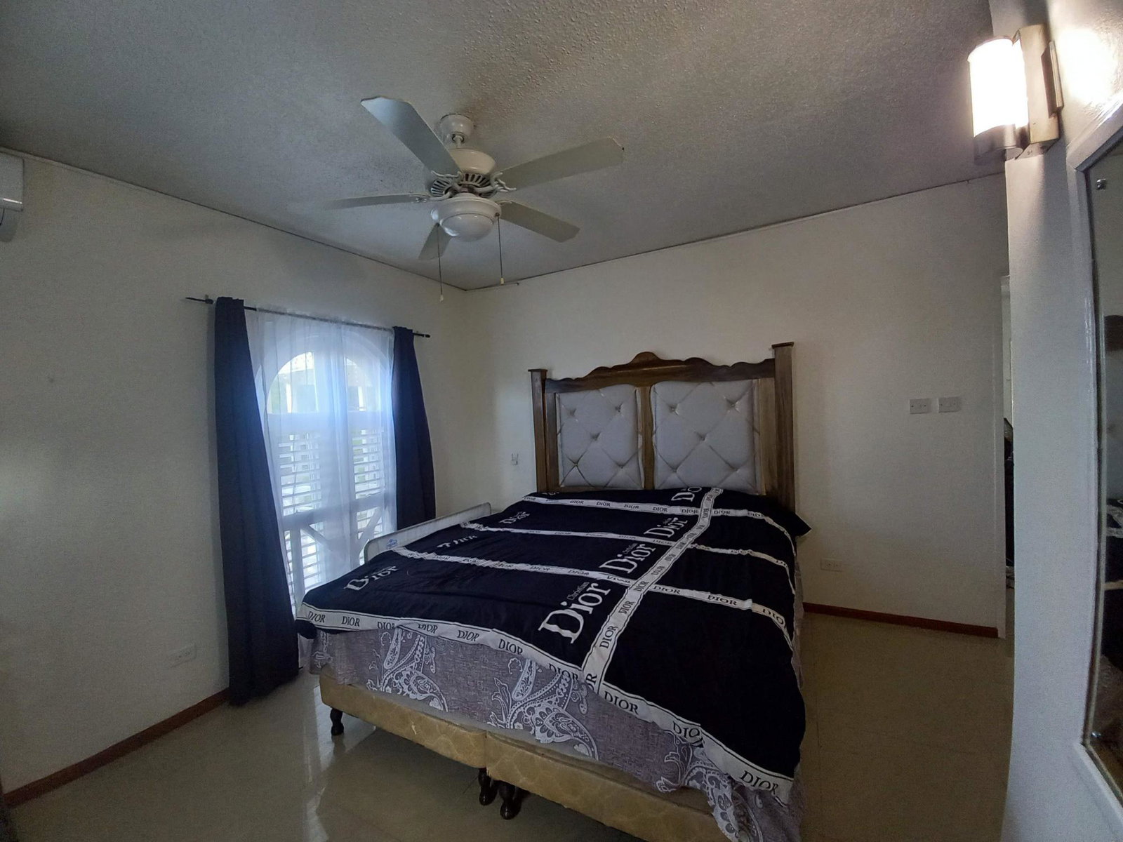 2-Bedroom-Apartment-for-Sale-in-Columbus-Heights-Ocho-Rios-St.-Ann Twelfth image of 14c- Columbus Heights in Ocho Rios, St. Ann, Jamaica - property is For Sale