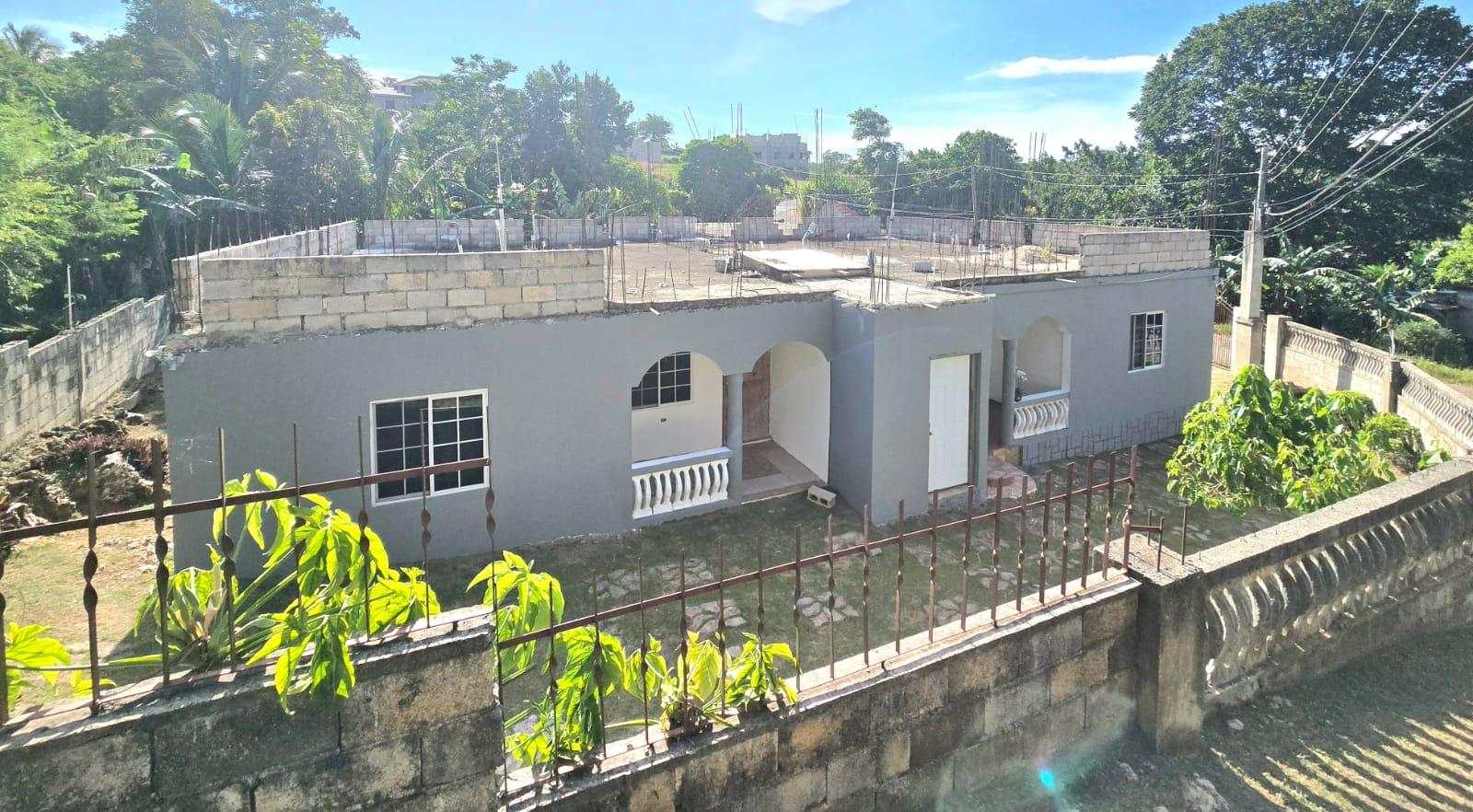 Second image of Hatfield, Mandeville in Hatfield, Manchester, Jamaica - property is For Sale