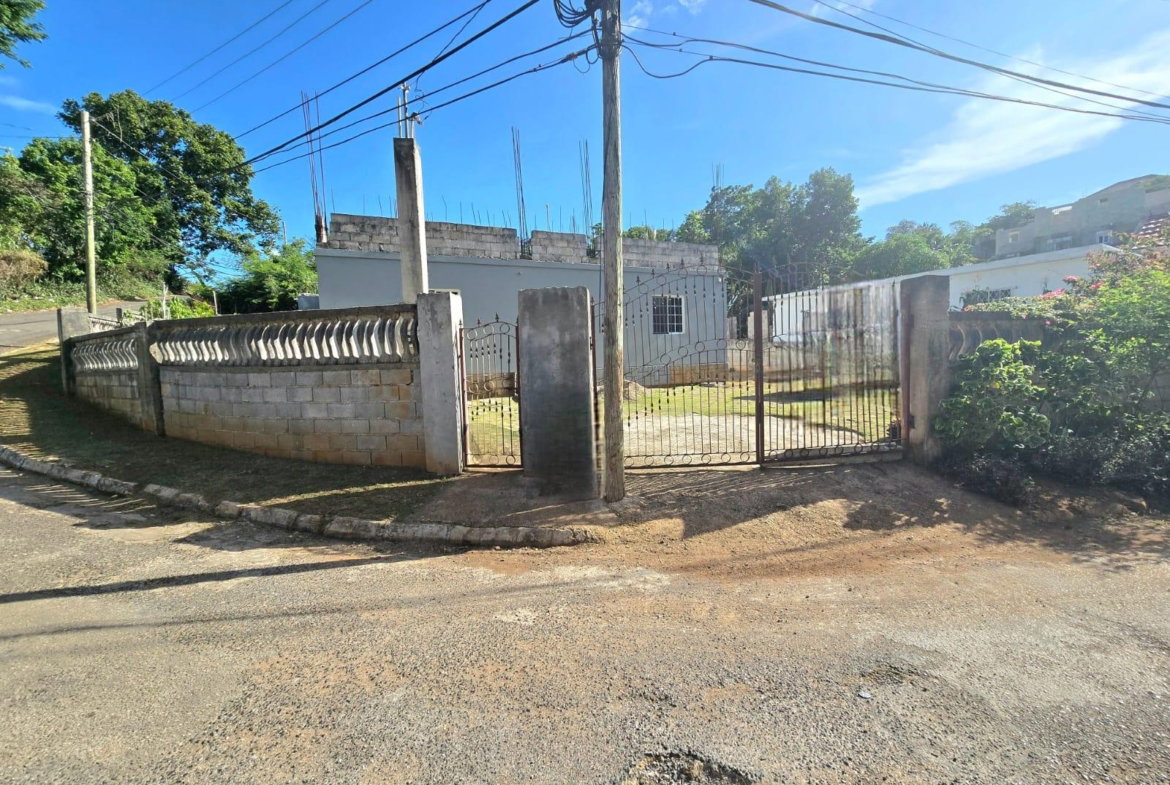 Fifth image of Hatfield, Mandeville in Hatfield, Manchester, Jamaica - property is For Sale