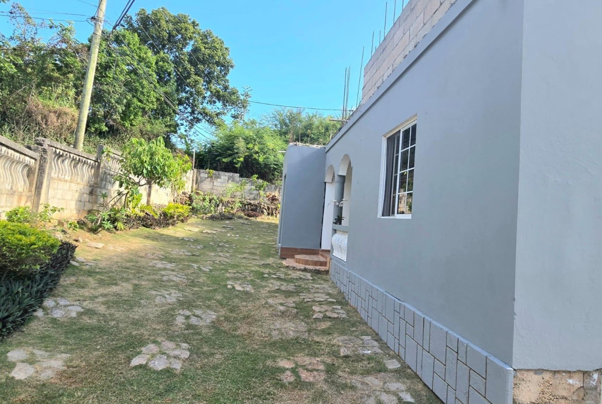 Sixth image of Hatfield, Mandeville in Hatfield, Manchester, Jamaica - property is For Sale