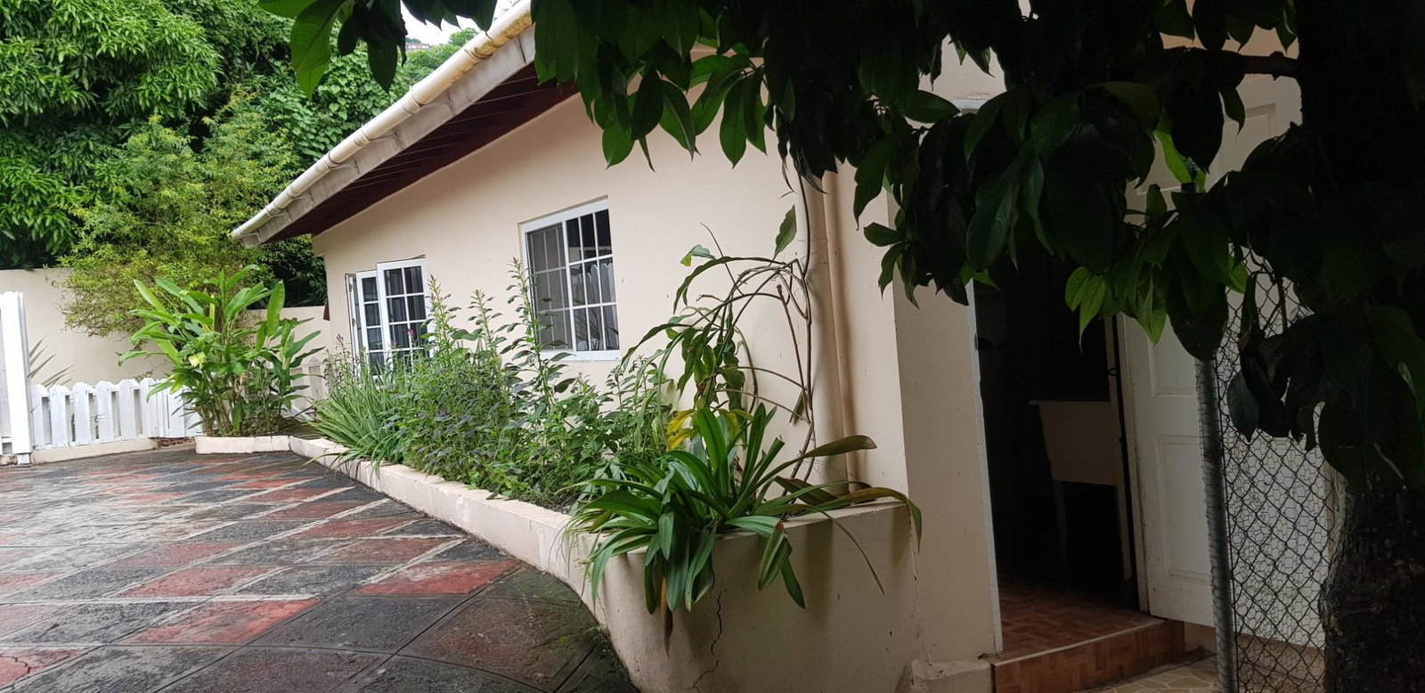 Third image of Graham Heights in Kingston 8, St. Andrew, Jamaica - property is For Rent