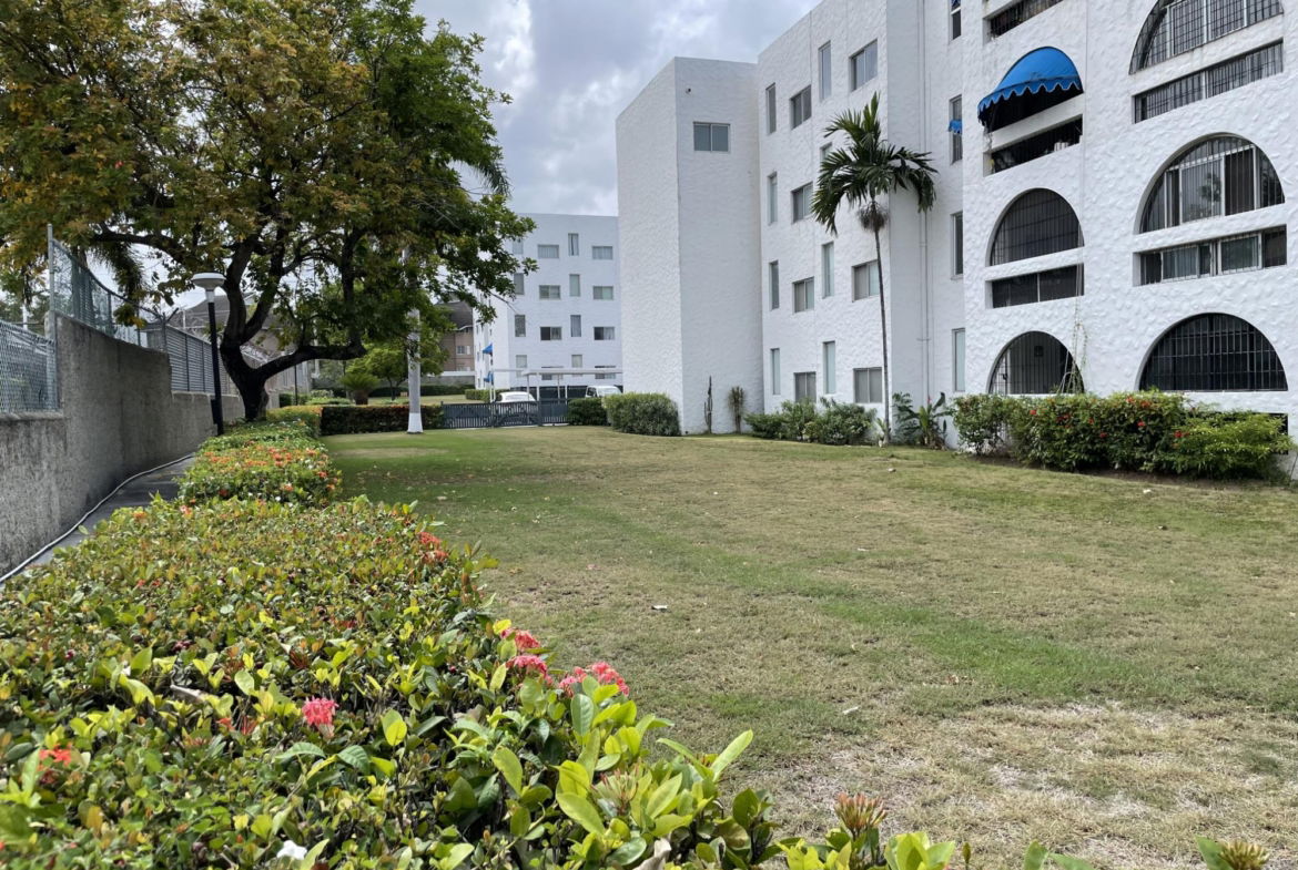 Third image of 1h-17 Kingsway in Kingston 10, St. Andrew, Jamaica - property is For Sale
