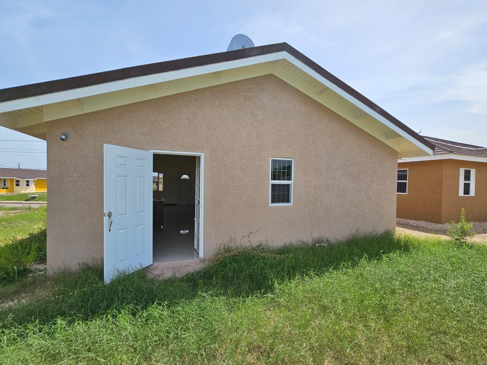 2-Bedroom-House-for-Rent-in-Colbeck-Manor-Old-Harbour-St.-Catherine Fifth image of Lot 298 Colbeck Manor in Colbeck, St. Catherine, Jamaica - property is For Rent
