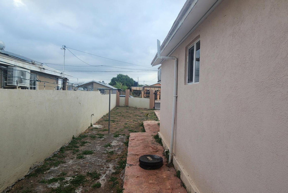 Seventeenth image of Sage Place in New Harbour Village, St. Catherine, Jamaica - property is For Rent
