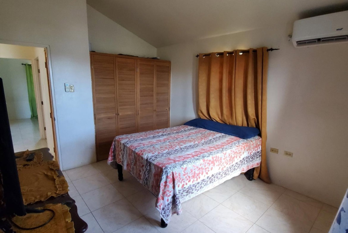 Seventh image of 715 Modelle Crescent in New Harbour Village, St. Catherine, Jamaica - property is For Rent