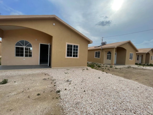 First image of 304 Phoenix Park Village in Phoenix Park, St. Catherine, Jamaica - property is For Rent