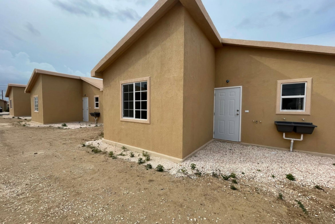 Tenth image of 304 Phoenix Park Village in Phoenix Park, St. Catherine, Jamaica - property is For Rent