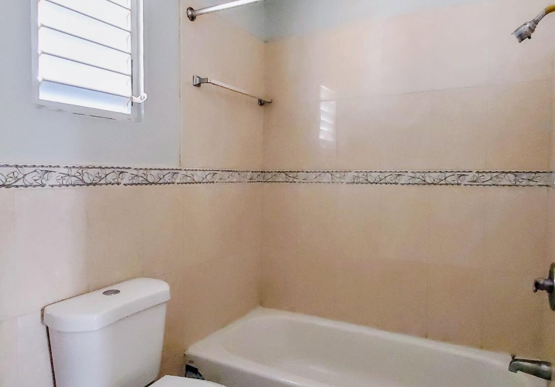 Seventeenth image of 190 Waverly Close in Portmore Country Club, St. Catherine, Jamaica - property is For Rent