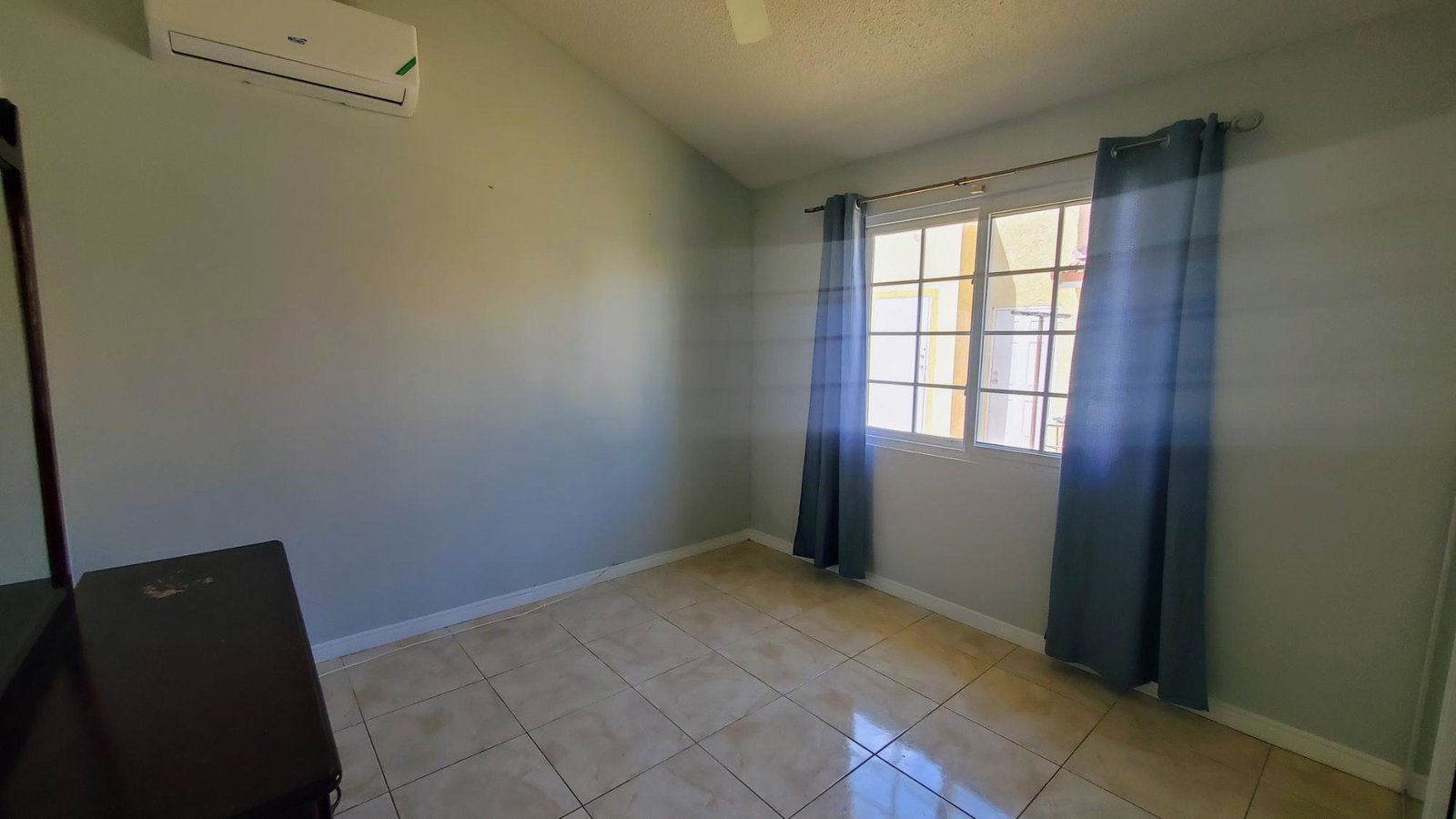 Twenty-First image of 190 Waverly Close in Portmore Country Club, St. Catherine, Jamaica - property is For Rent