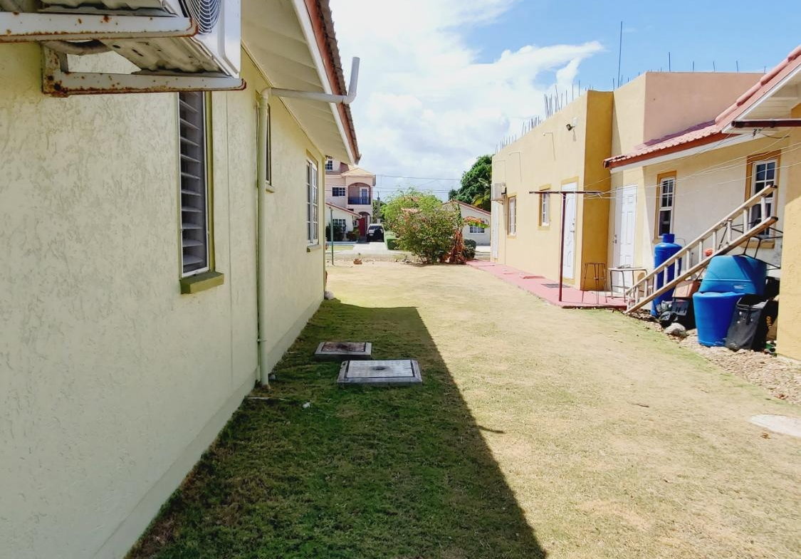 Twenty-Seventh image of 190 Waverly Close in Portmore Country Club, St. Catherine, Jamaica - property is For Rent
