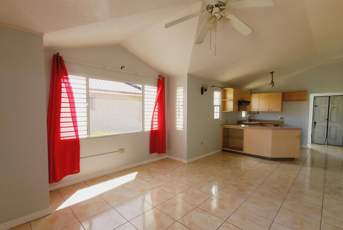 Fifth image of 190 Waverly Close in Portmore Country Club, St. Catherine, Jamaica - property is For Rent