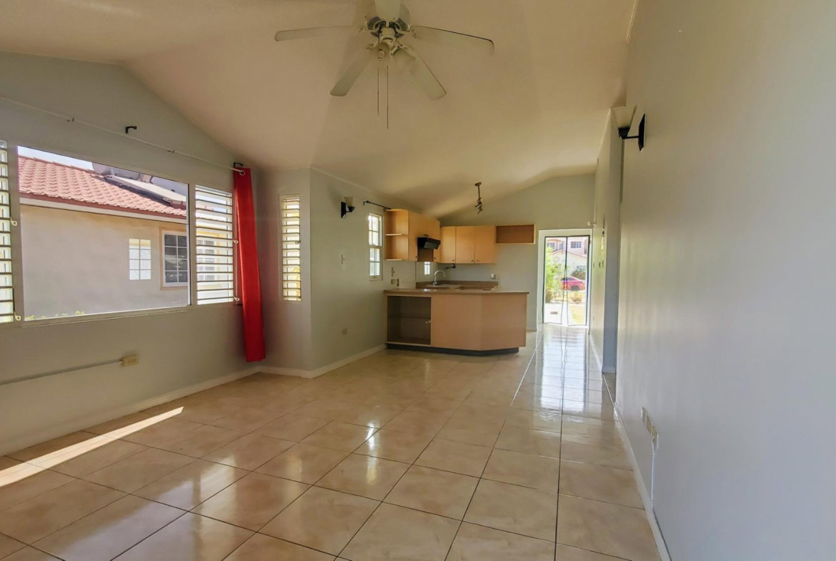 Sixth image of 190 Waverly Close in Portmore Country Club, St. Catherine, Jamaica - property is For Rent