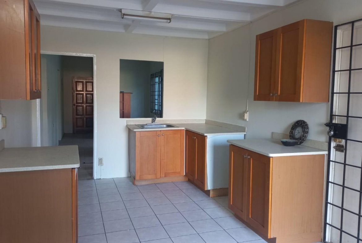 Second image of Sandown Park, 3 North in Greater Portmore, St. Catherine, Jamaica - property is For Rent