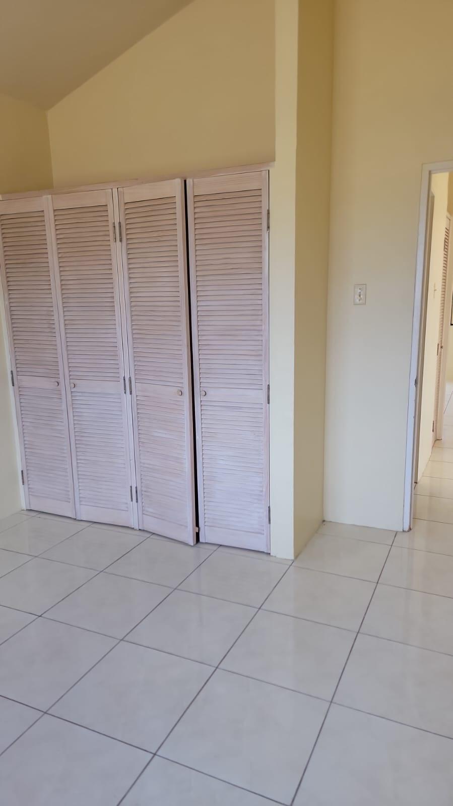 Fifth image of Seashore Crescent, Phoeni in Greater Portmore, St. Catherine, Jamaica - property is For Rent