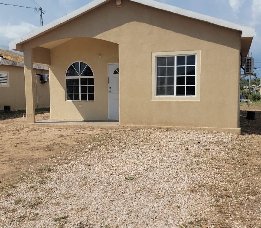 First image of Seashore Crescent, Phoeni in Greater Portmore, St. Catherine, Jamaica - property is For Rent