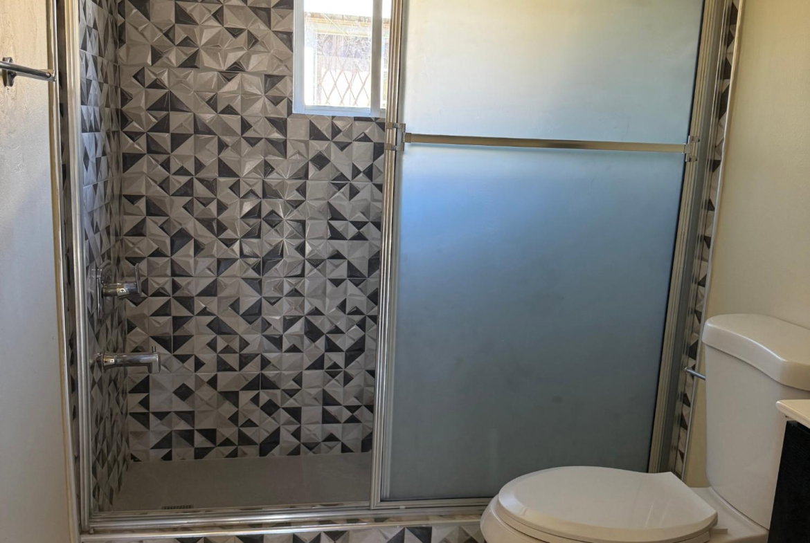 Seventh image of 341 Drift Circle in New Harbour Village, St. Catherine, Jamaica - property is For Rent