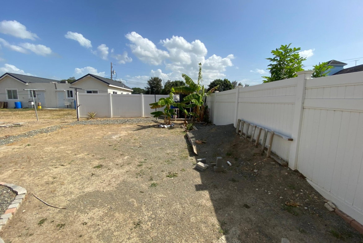 Tenth image of 11- Twickenham Glades in Spanish Town, St. Catherine, Jamaica - property is For Rent