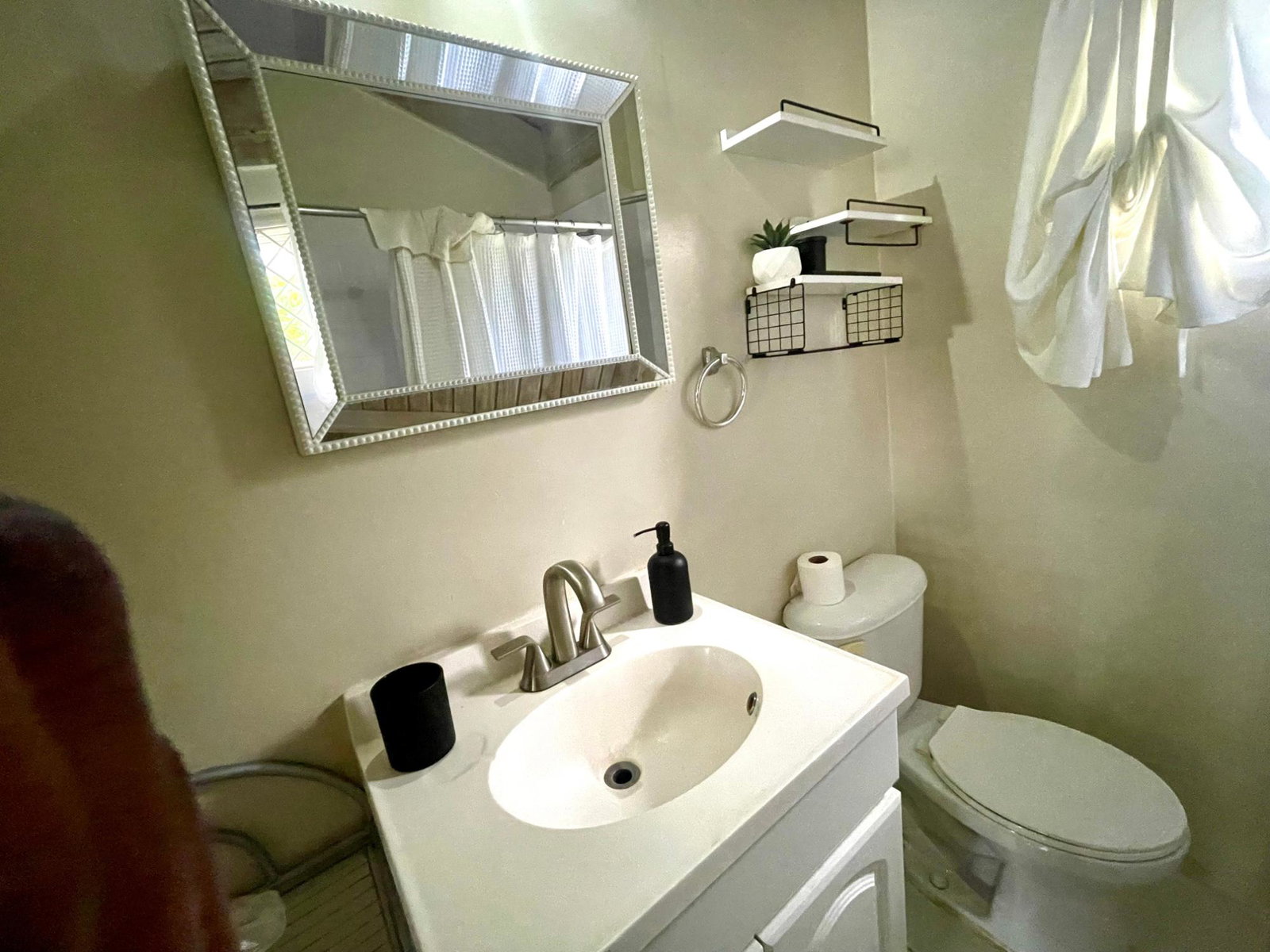 Ninth image of 1258 Bogue Village in Bogue, St. James, Jamaica - property is For Sale