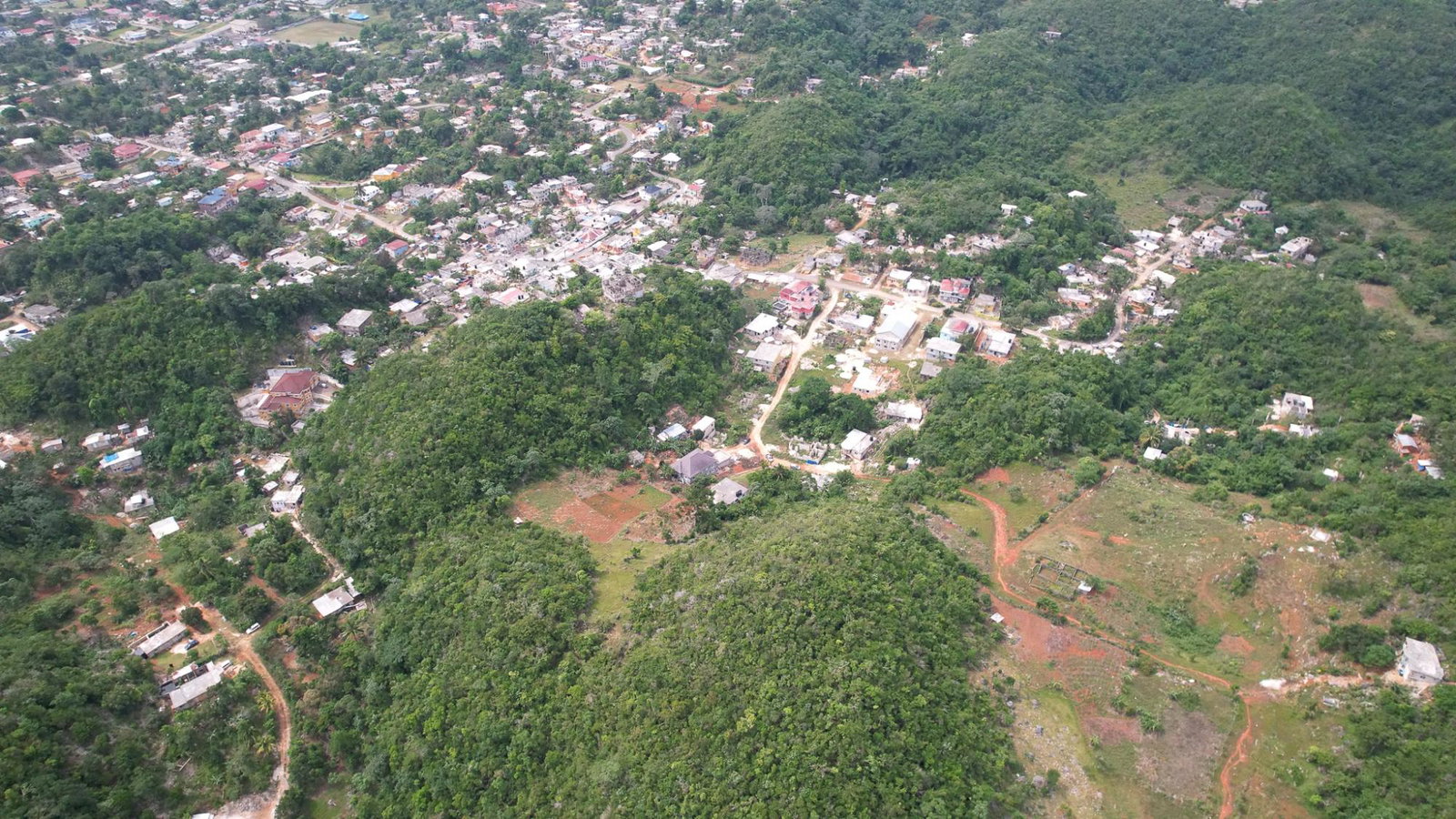 Second image of Green Vale, Manchester in Green Vale, Manchester, Jamaica - property is For Sale