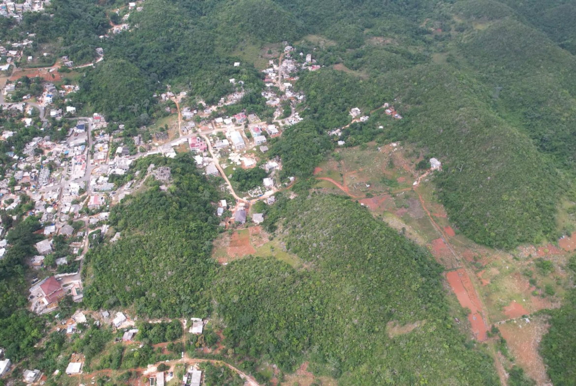 Eighth image of Green Vale, Manchester in Green Vale, Manchester, Jamaica - property is For Sale