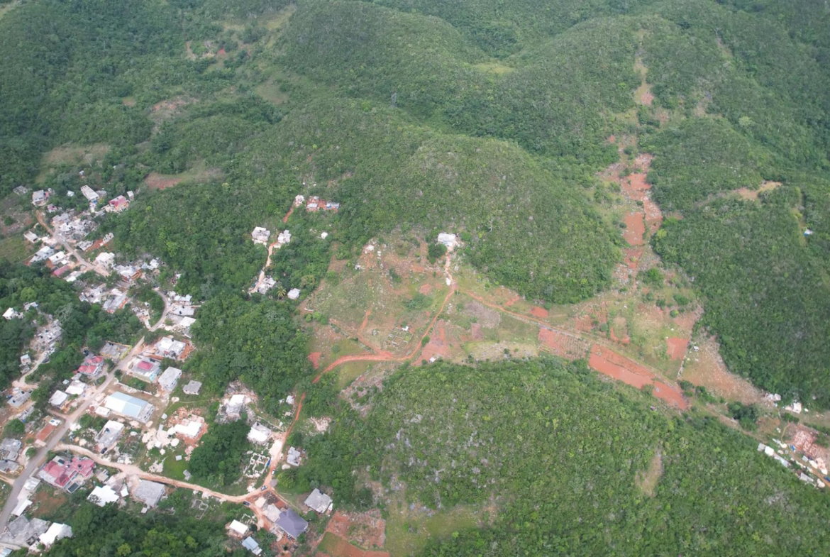Ninth image of Green Vale, Manchester in Green Vale, Manchester, Jamaica - property is For Sale