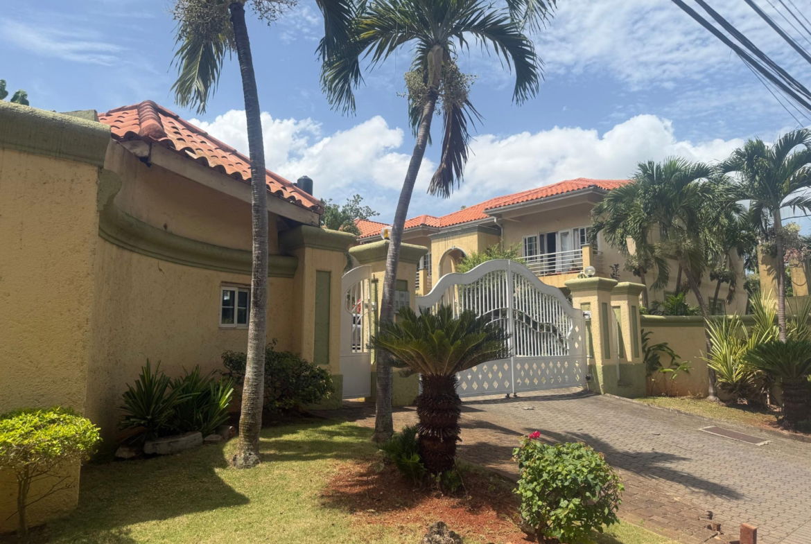 Second image of 21- Pleasant Valley Manor in Kingston 19, St. Andrew, Jamaica - property is For Rent