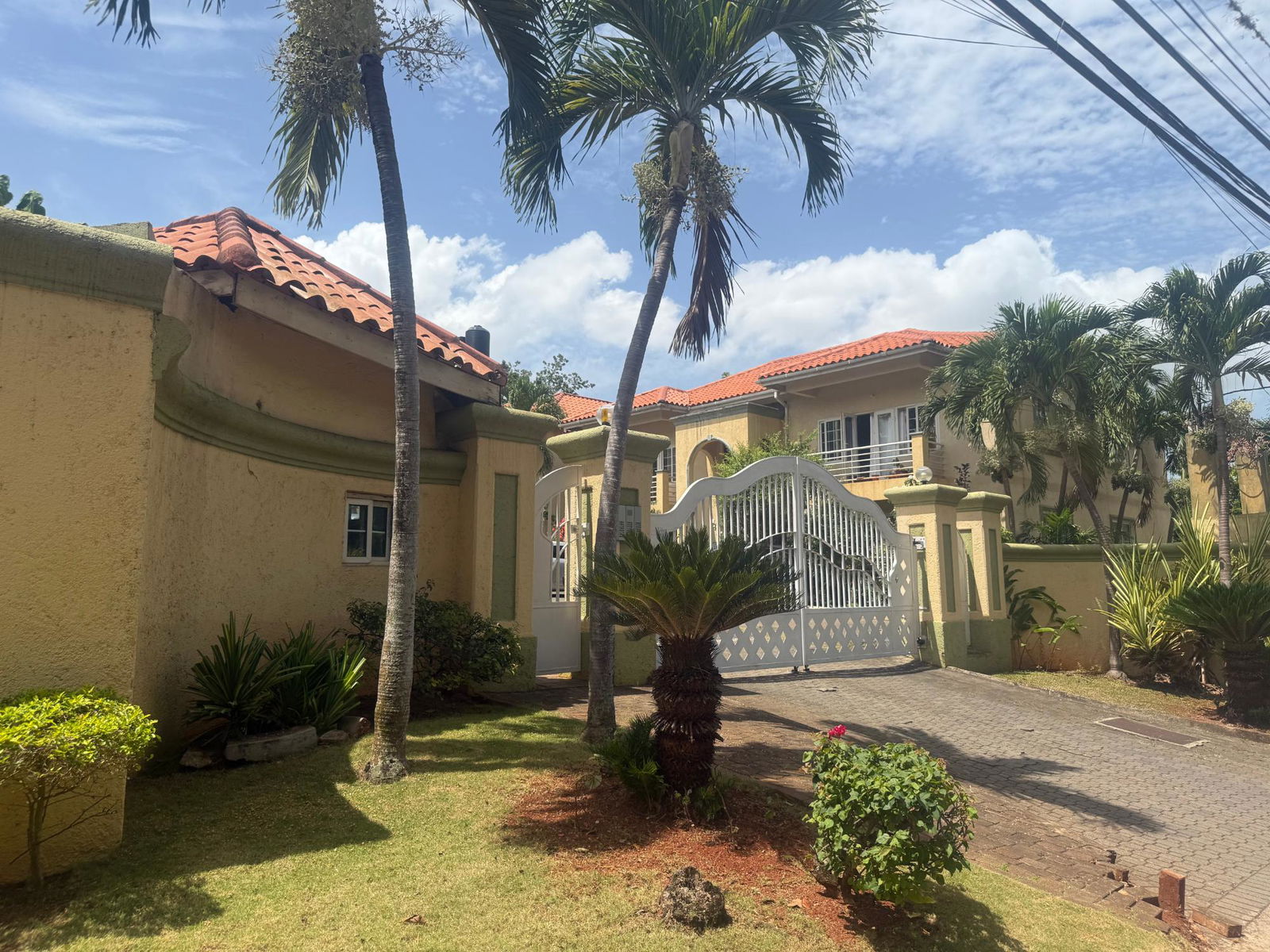 Second image of 21- Pleasant Valley Manor in Kingston 19, St. Andrew, Jamaica - property is For Rent