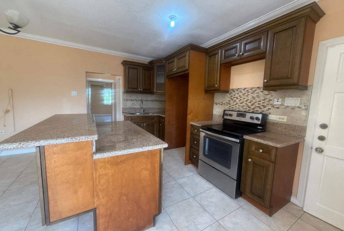 Third image of 21- Pleasant Valley Manor in Kingston 19, St. Andrew, Jamaica - property is For Rent